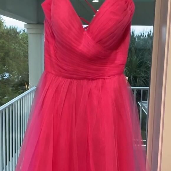 LA FEMME PROM GALA TULLE
PRINCESS GOWN - Picture 6 of 8